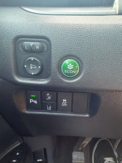 Certified 2025 Honda Passport EX-L image 20