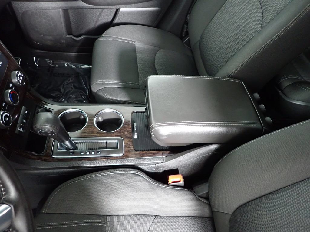 Used 2016 Chevrolet Traverse LT AWD/4WD image 31