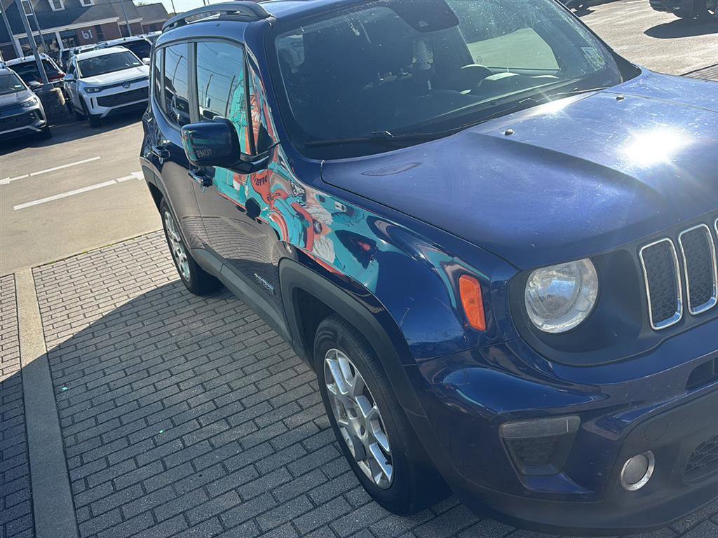 Used 2021 Jeep Renegade Latitude image 4