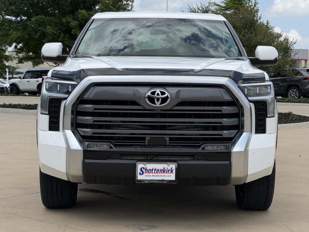 Used 2024 Toyota Tundra Limited AWD/4WD image 7