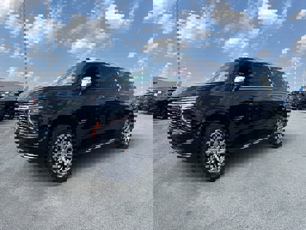 New 2025 Chevrolet Suburban Premier