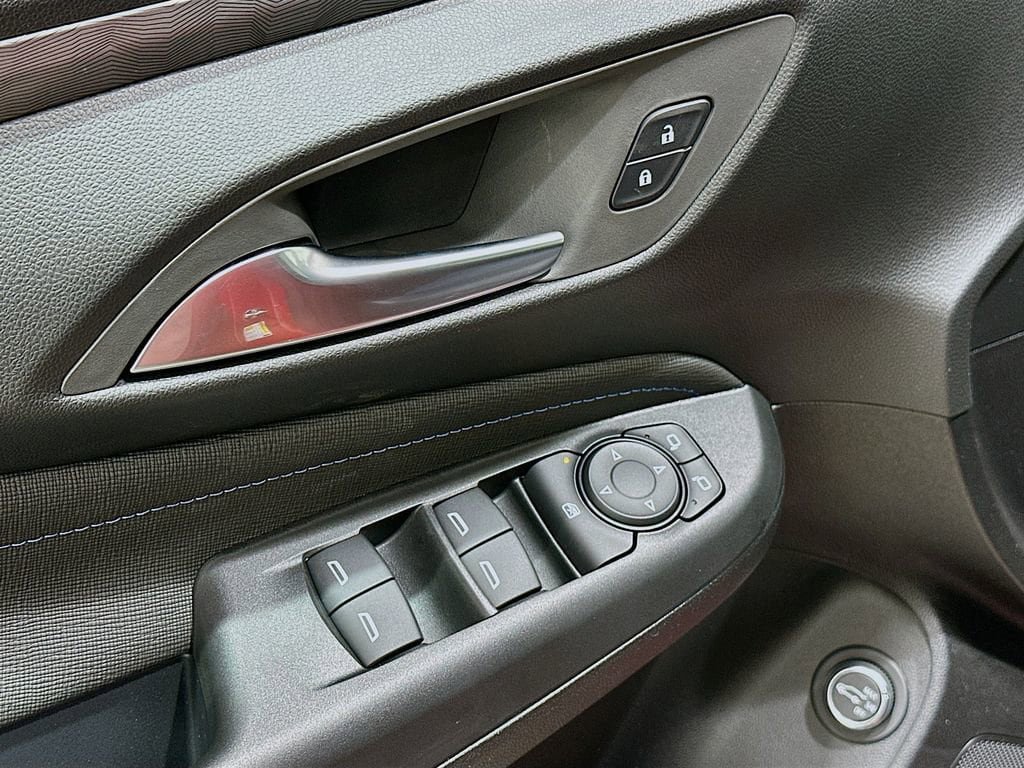 New 2026 Buick Envista Sport Touring w/ Convenience I Package FWD image 17