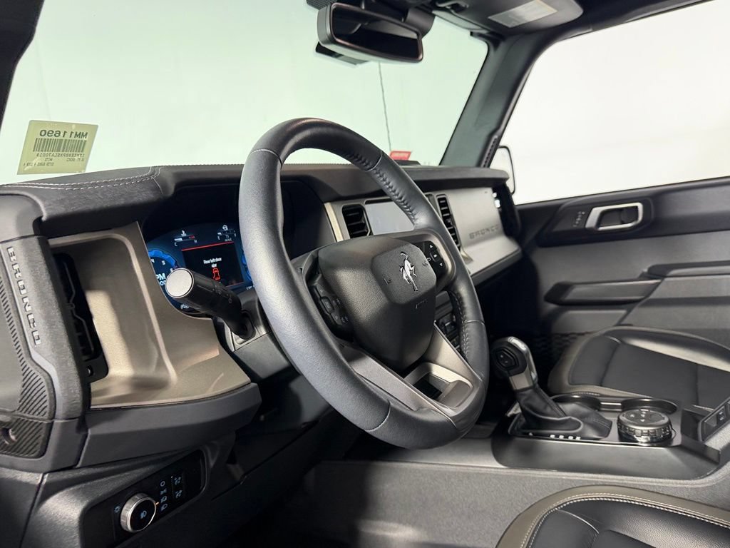 Used 2025 Ford Bronco Outer Banks AWD/4WD image 23