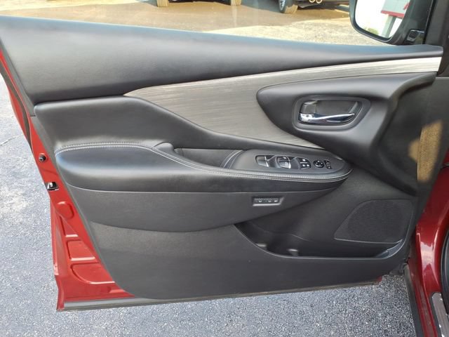 Used 2017 Nissan Murano Platinum w/ Platinum Technology Package FWD image 27