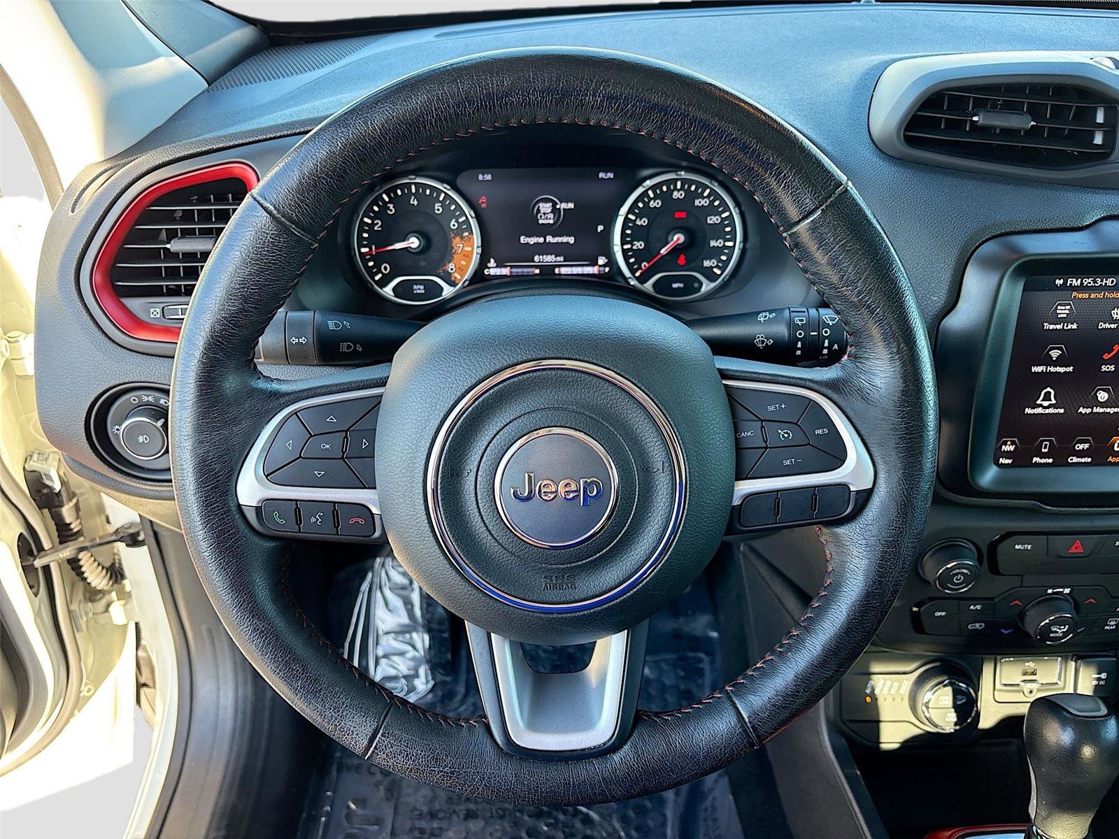 Used 2018 Jeep Renegade Trailhawk image 13