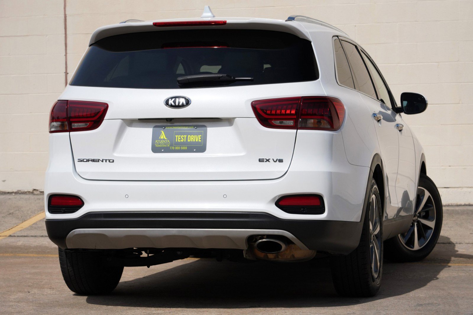 Used 2019 Kia Sorento EX w/ EX Touring Package FWD image 4