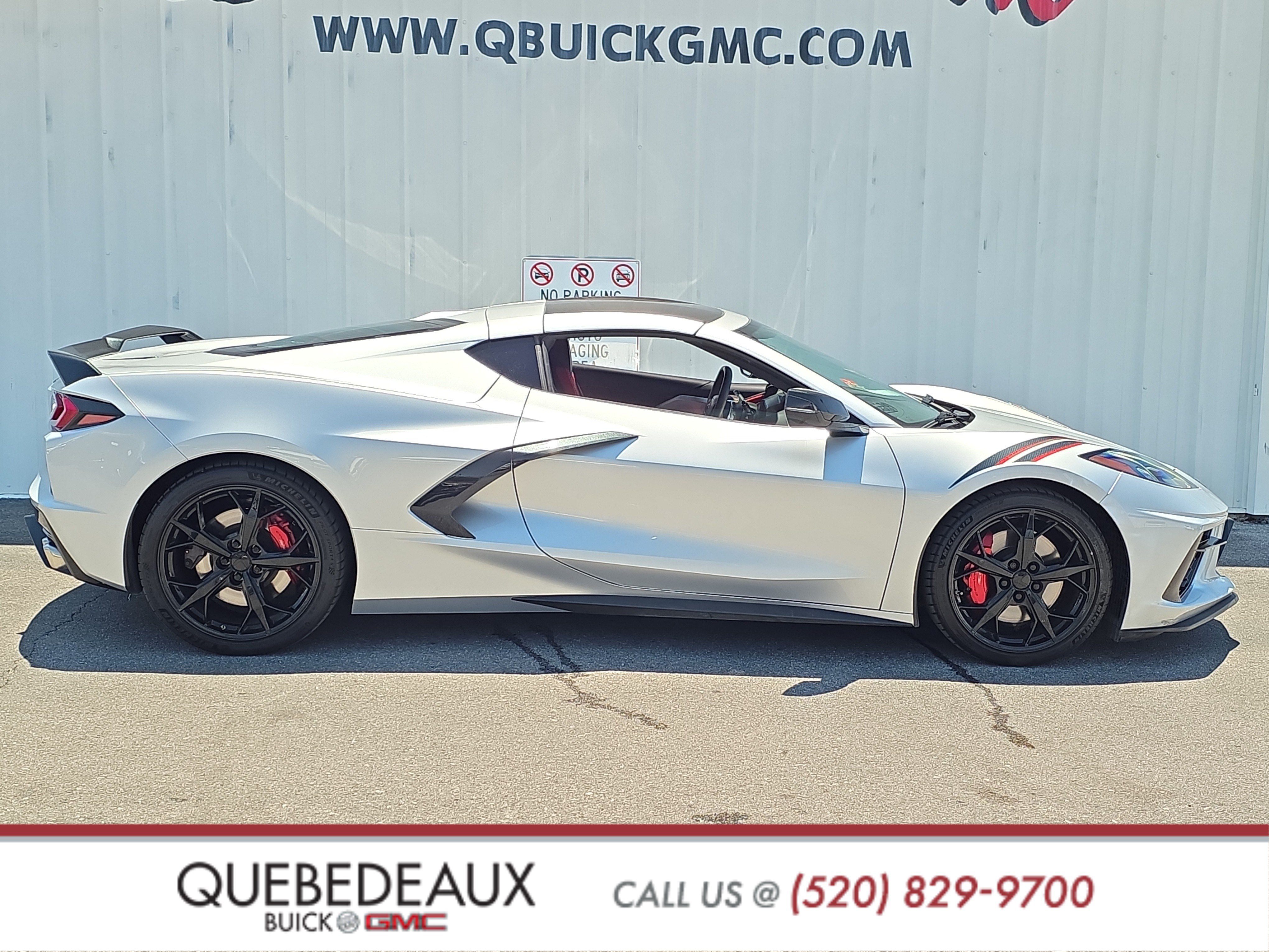 Used 2020 Chevrolet Corvette Stingray Premium Cpe w/ 3LT Preferred Equipment Group RWD image 8