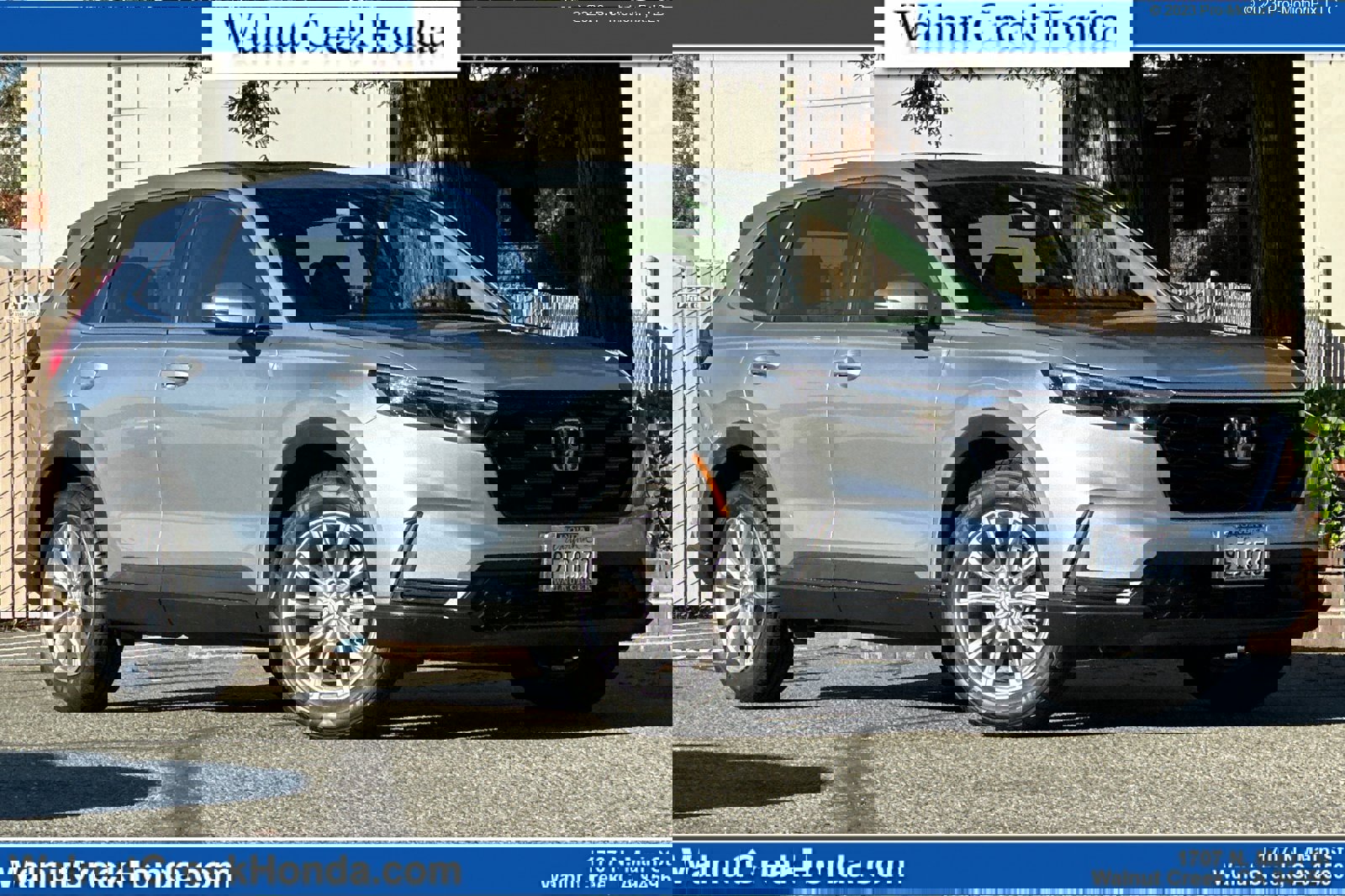 Used 2023 Honda CR-V EX-L image 1