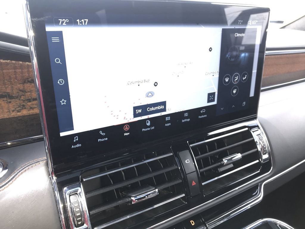 Used 2022 Lincoln Navigator L Black Label AWD/4WD image 18