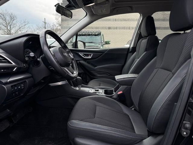 Used 2024 Subaru Forester Premium image 18