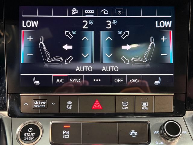 Used 2021 Audi e-tron Premium w/ Convenience Plus Package AWD/4WD image 33