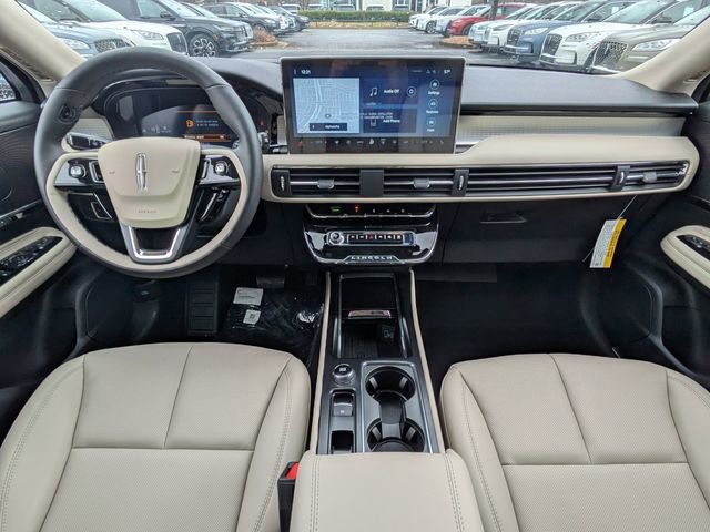 New 2026 Lincoln Corsair Premiere image 12