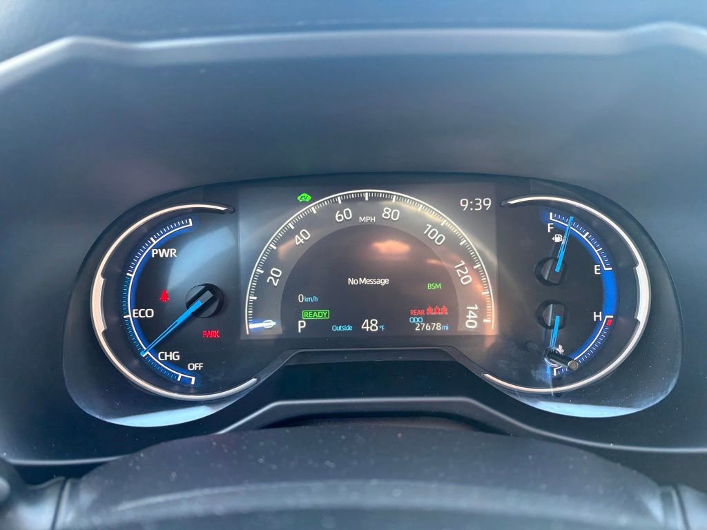 Certified 2025 Toyota RAV4 XLE AWD/4WD image 22