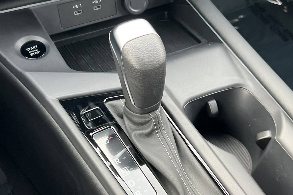New 2026 Nissan Sentra SV w/ SV Convenience Package FWD image 17