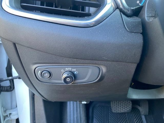 Used 2019 Chevrolet Equinox LS FWD image 24