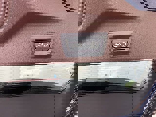 Used 2019 BMW X5 xDrive40i w/ Convenience Package AWD/4WD image 11