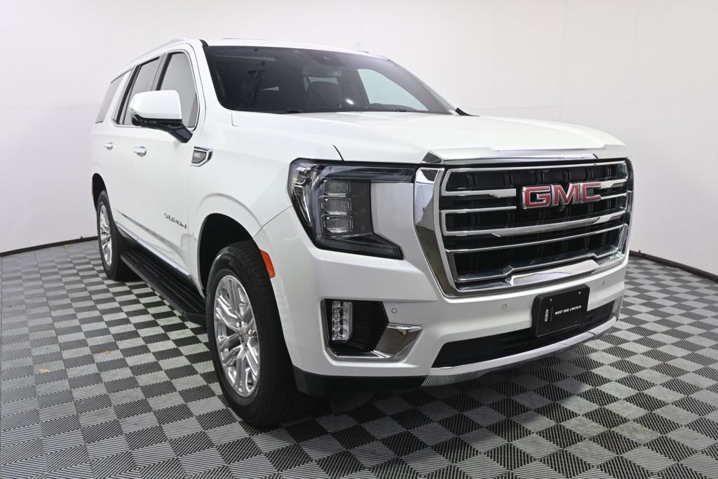 Used 2024 GMC Yukon SLT w/ SLT Premium Package AWD/4WD image 9