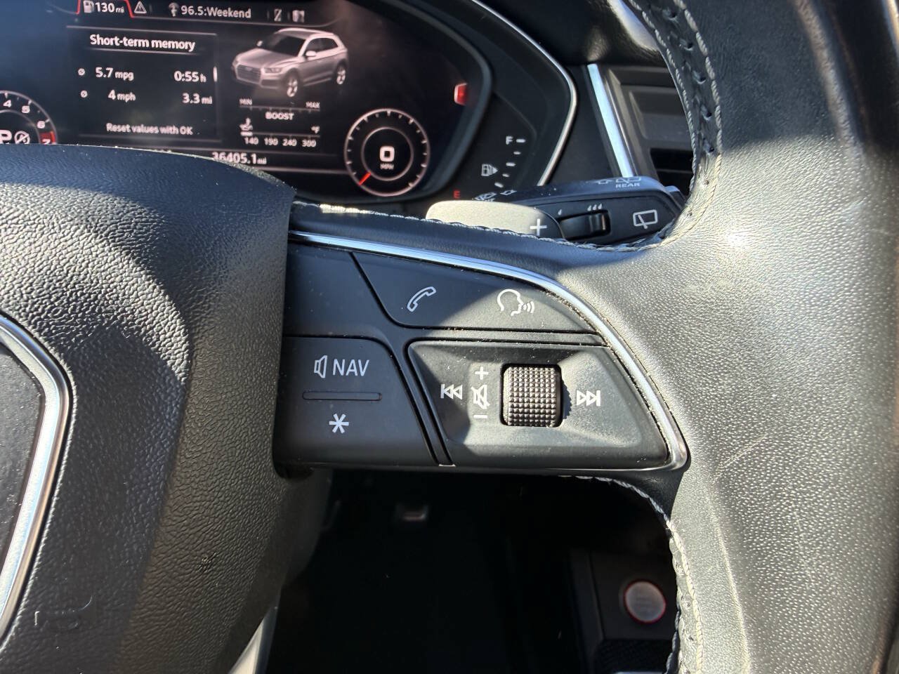 Used 2018 Audi SQ5 Premium Plus w/ S Sport Package AWD/4WD image 16