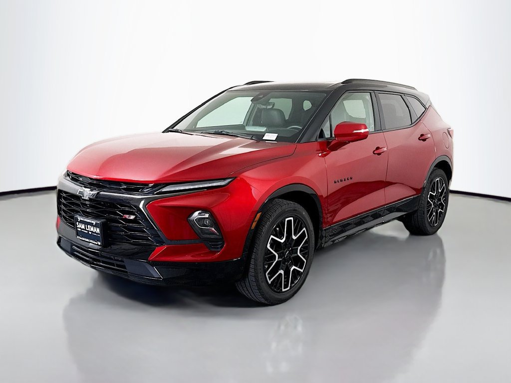 Used 2024 Chevrolet Blazer RS w/ Driver Confidence II Package FWD image 3