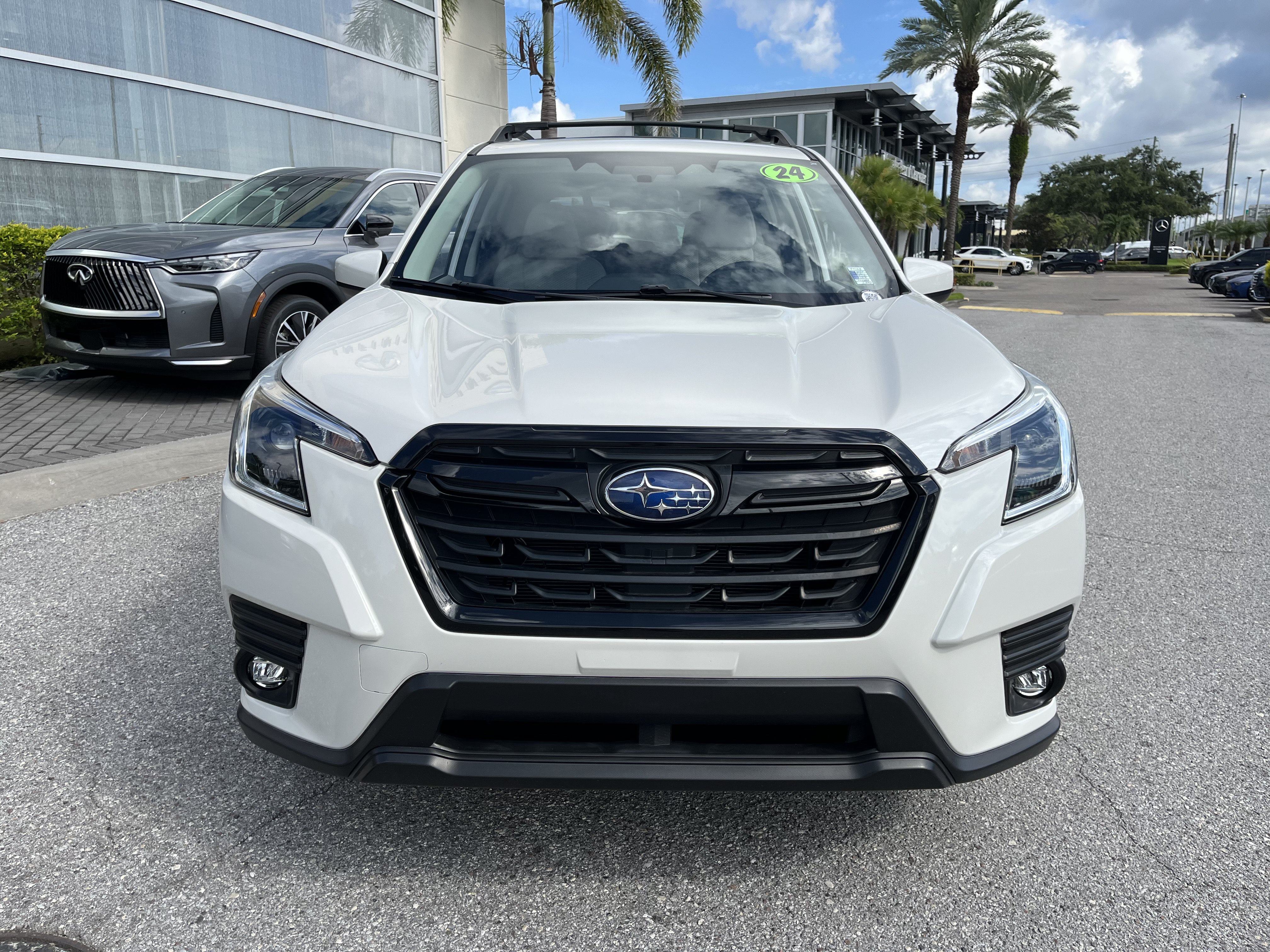 Used 2024 Subaru Forester Premium AWD/4WD image 11