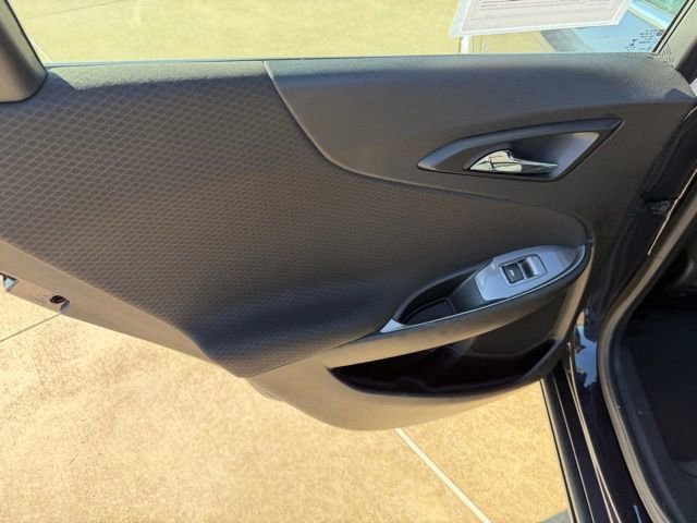 Used 2023 Chevrolet Malibu LT image 14