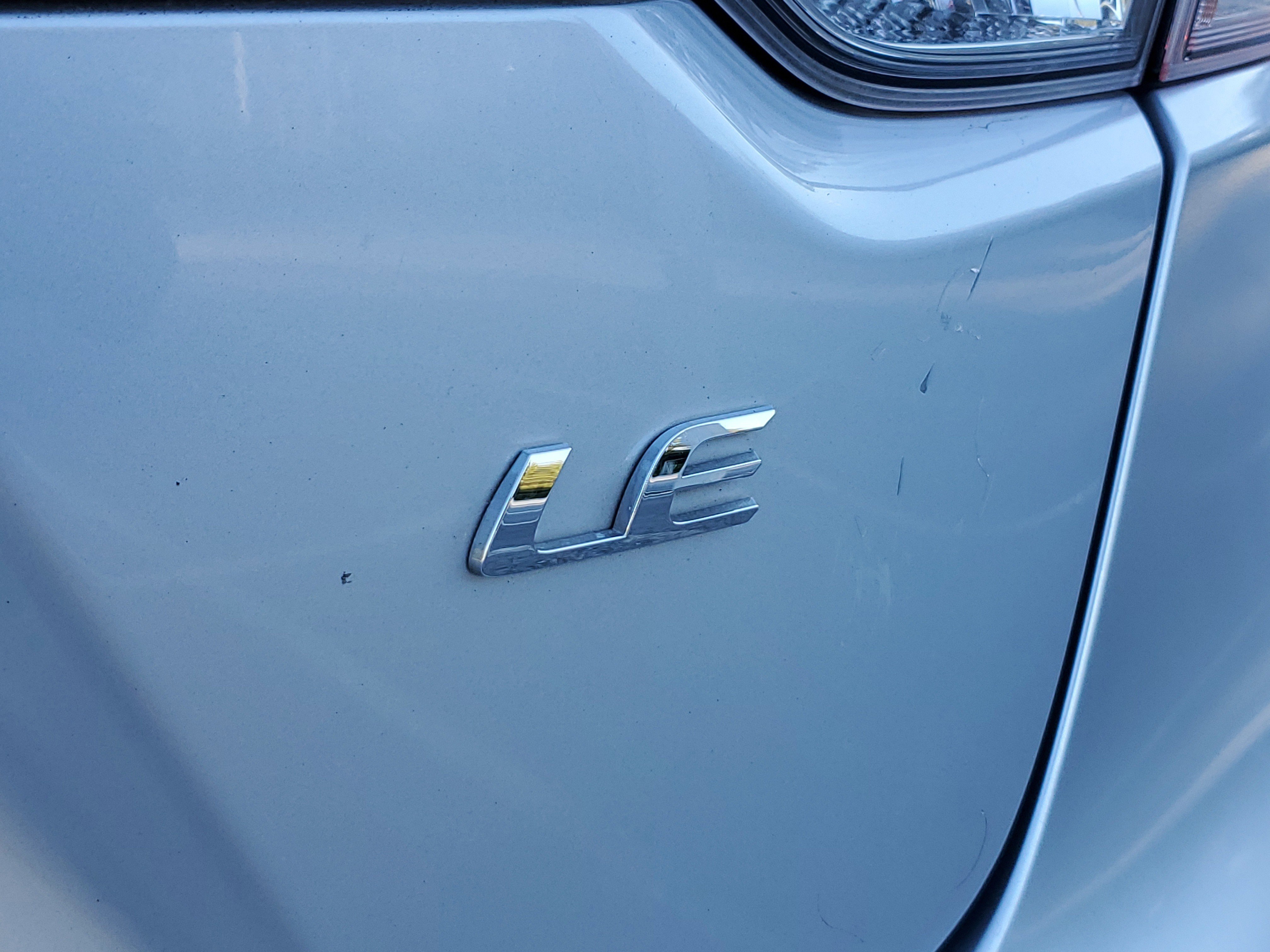 Used 2020 Toyota Corolla LE image 7