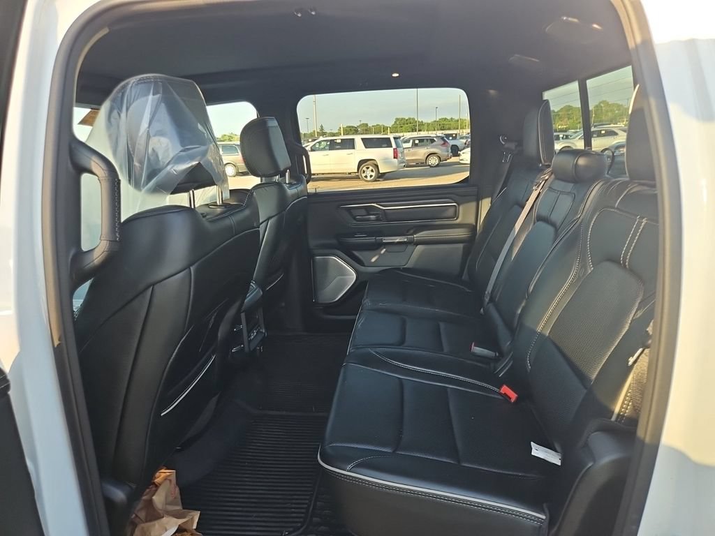 Used 2021 RAM 1500 Limited AWD/4WD image 4
