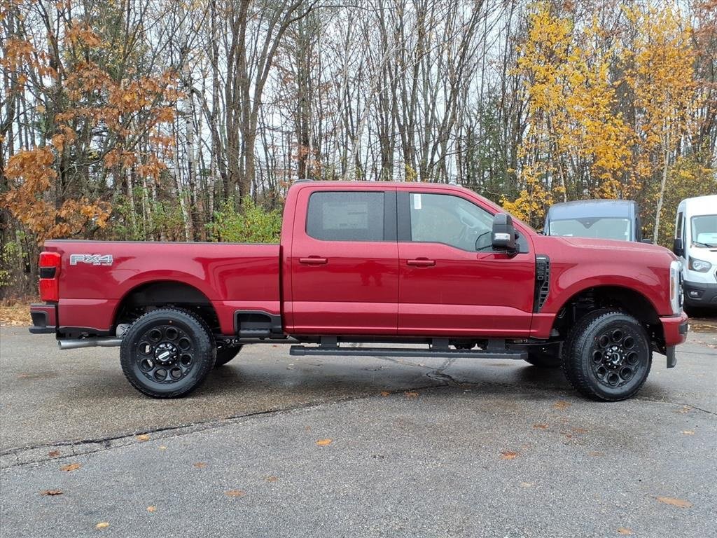 New 2026 Ford F350 Lariat w/ Black Appearance Package image 4