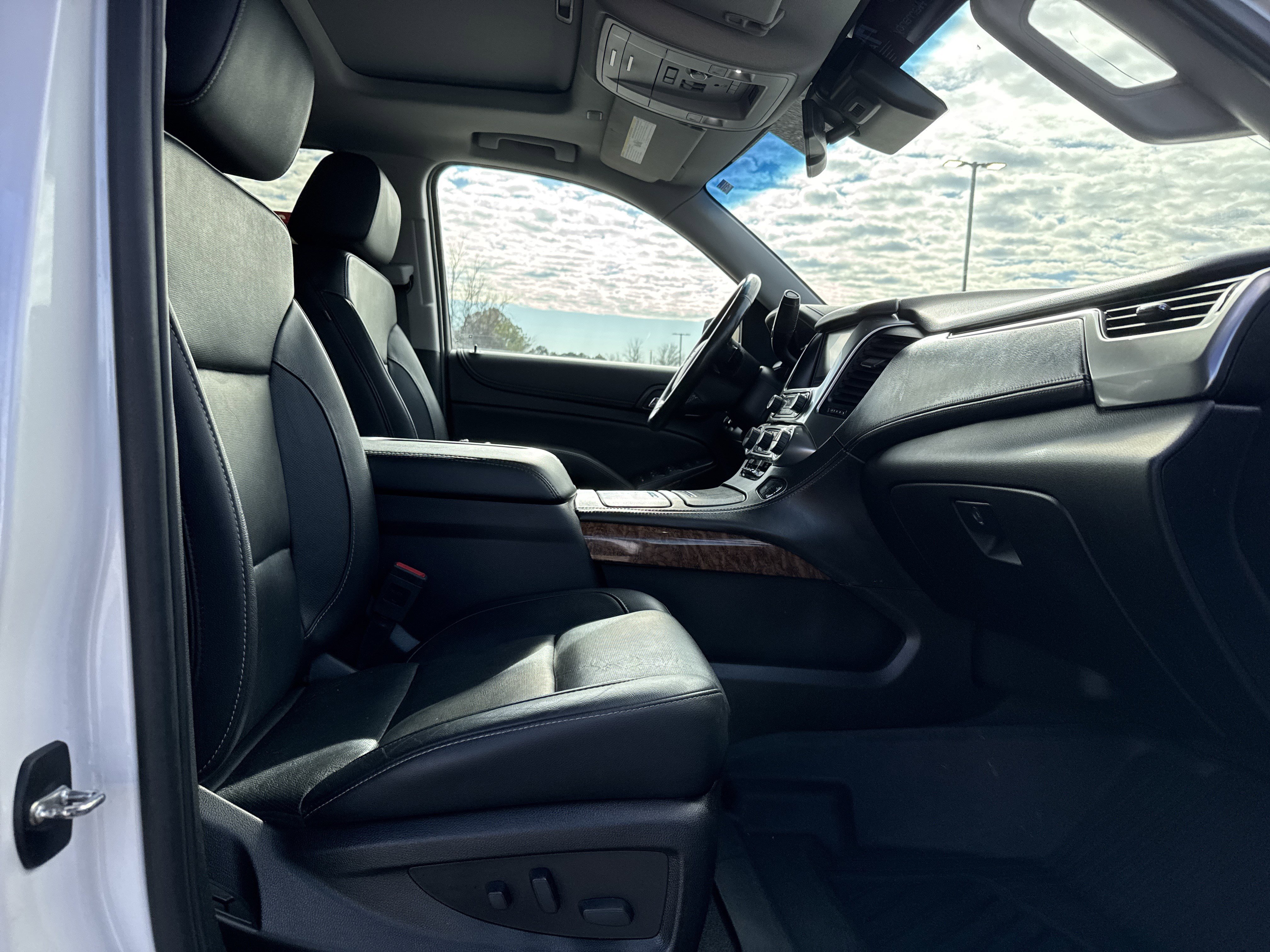 Used 2019 Chevrolet Tahoe Premier image 35