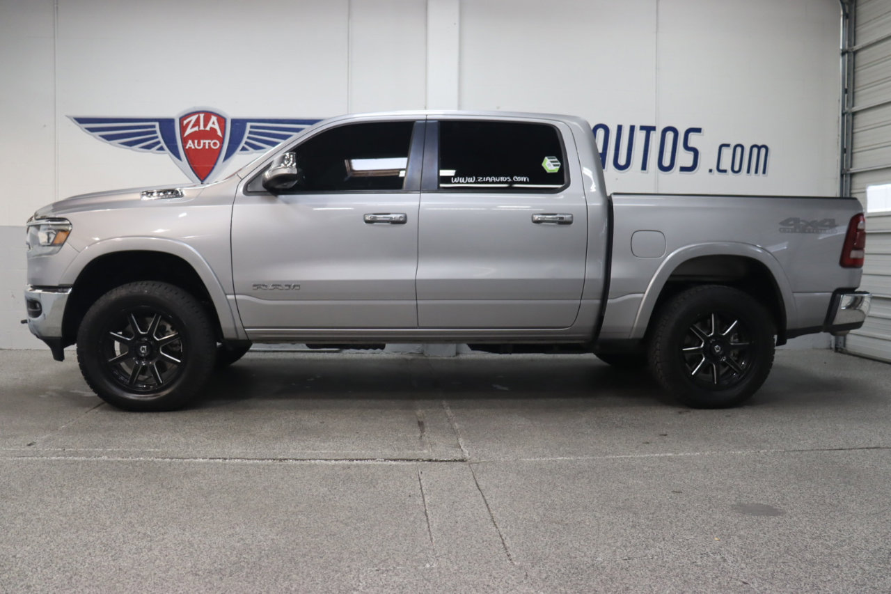 Used 2020 RAM 1500 Laramie w/ Off Road Group image 2