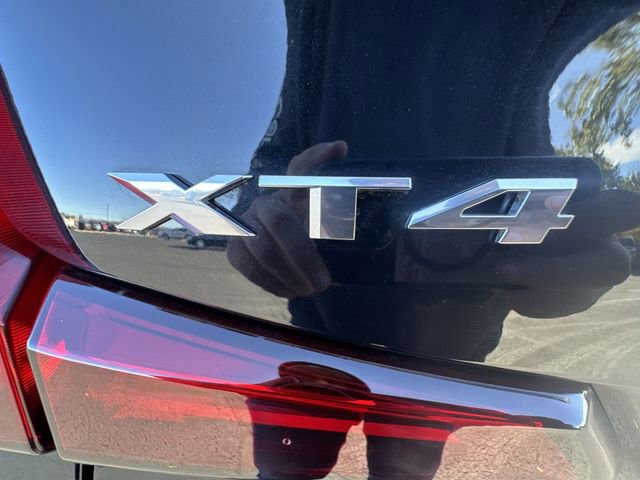 Certified 2024 Cadillac XT4 Luxury image 33