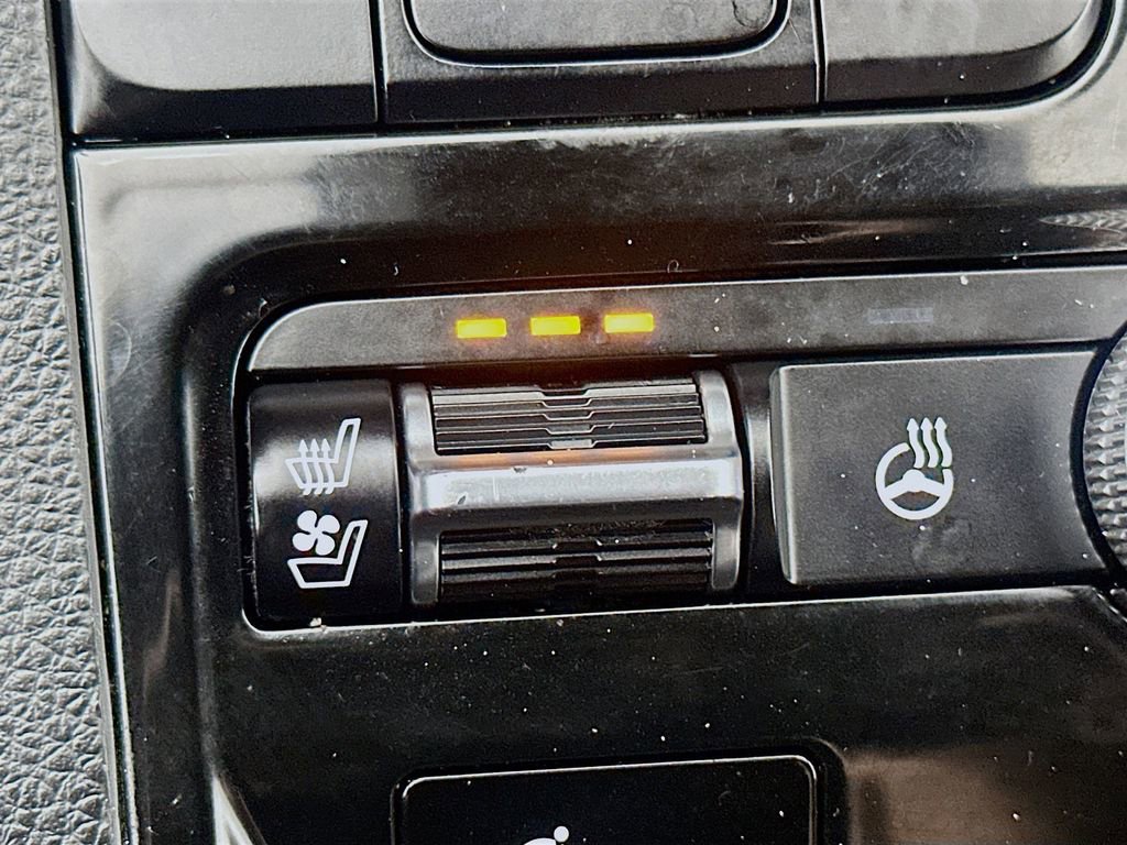 Certified 2023 Kia K5 GT w/ GT1 Package image 14