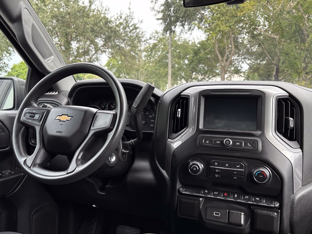Used 2020 Chevrolet Silverado 1500 Custom w/ Custom Value Package RWD image 21