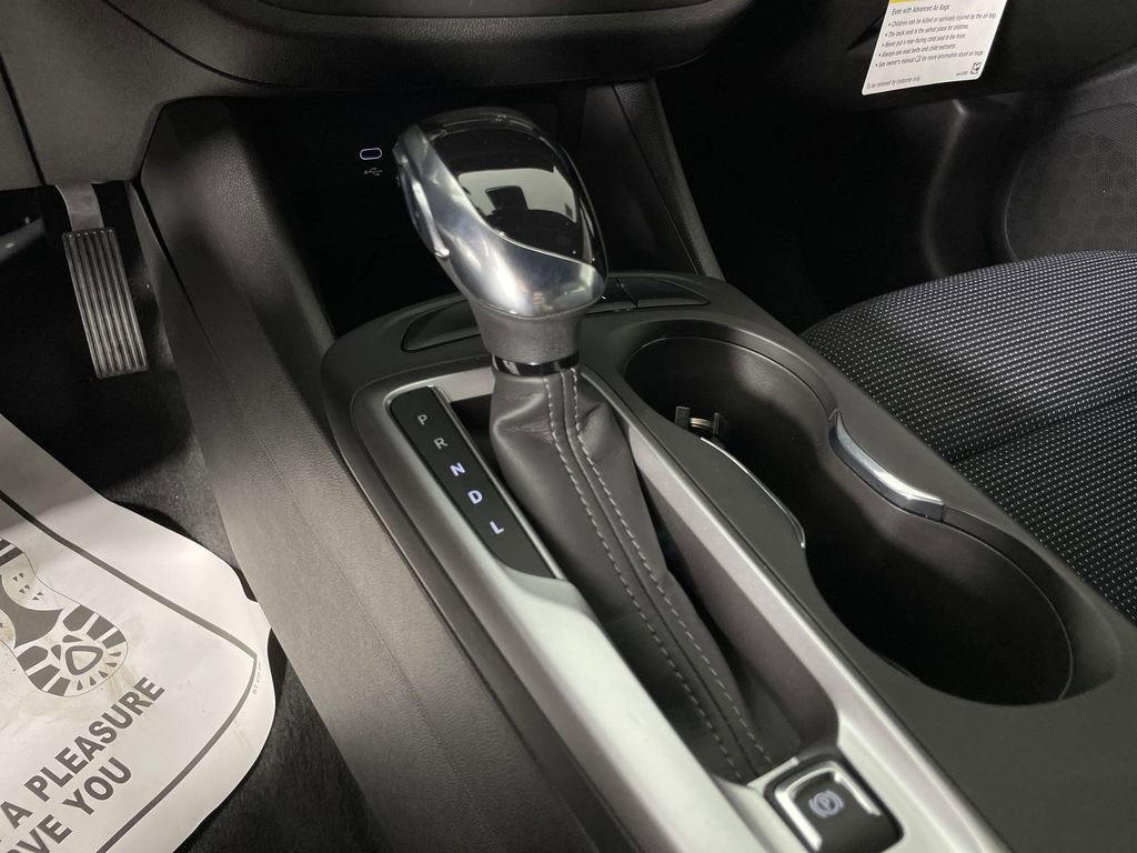 Used 2025 Buick Envista Preferred image 15