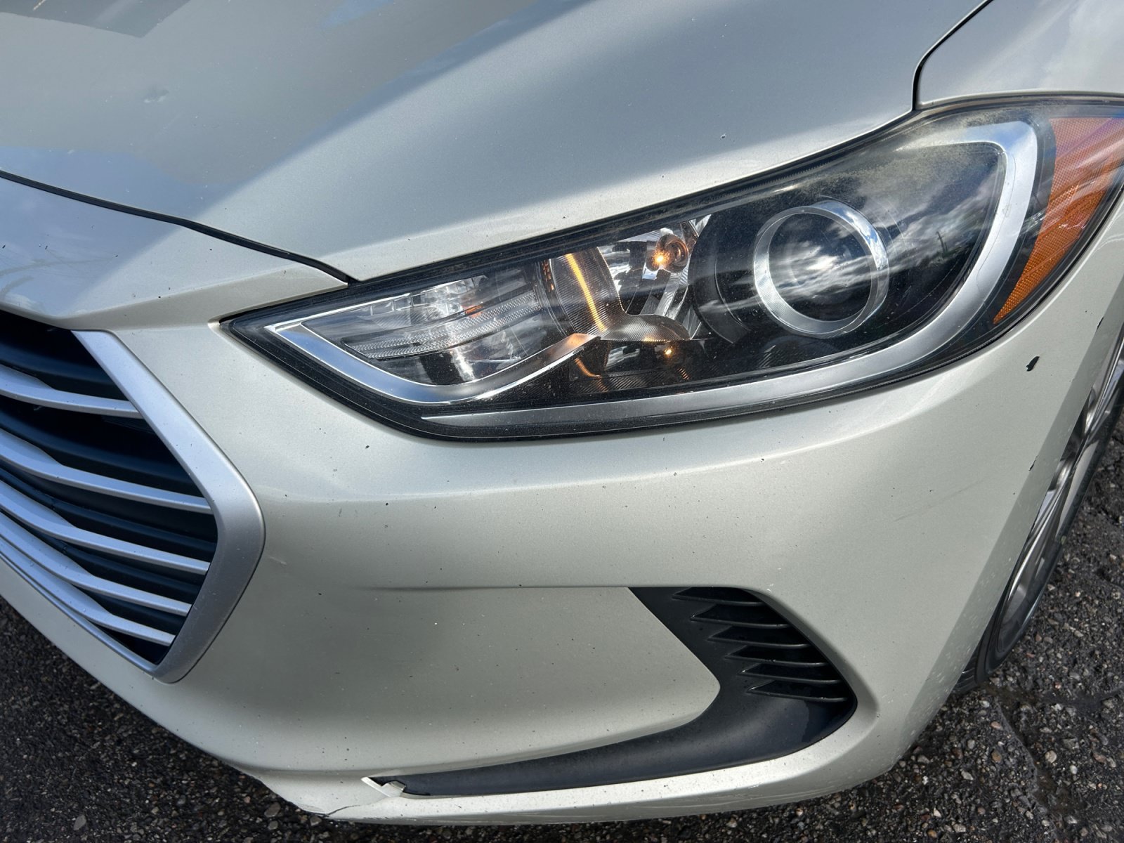 Used 2018 Hyundai Elantra SEL w/ Cargo Package FWD image 10