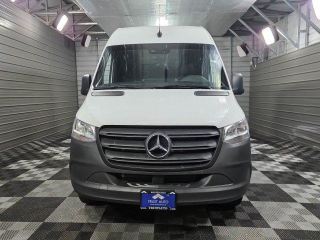 Used 2024 Mercedes-Benz Sprinter 2500 video 3