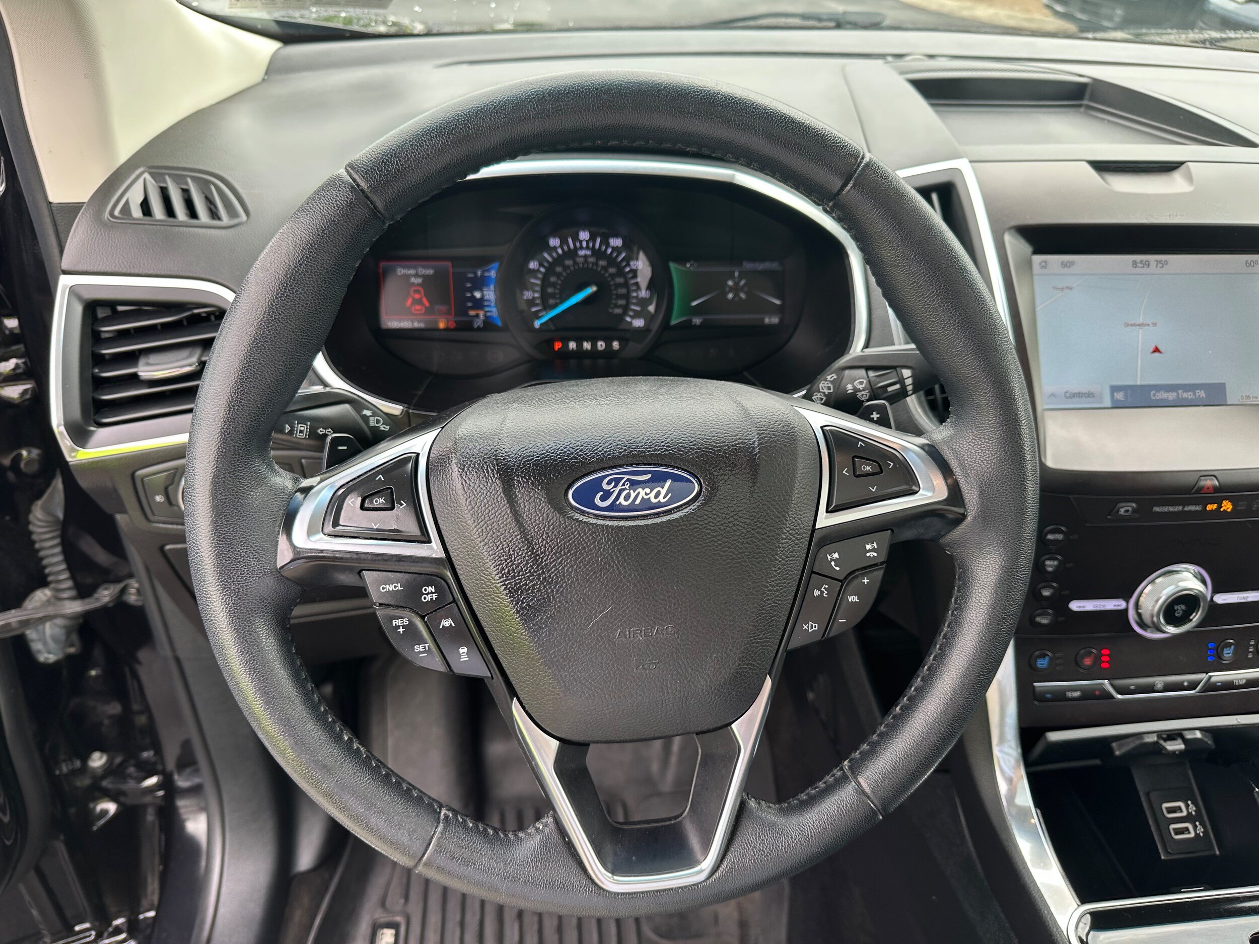 Used 2020 Ford Edge Titanium w/ Equipment Group 301A AWD/4WD image 37