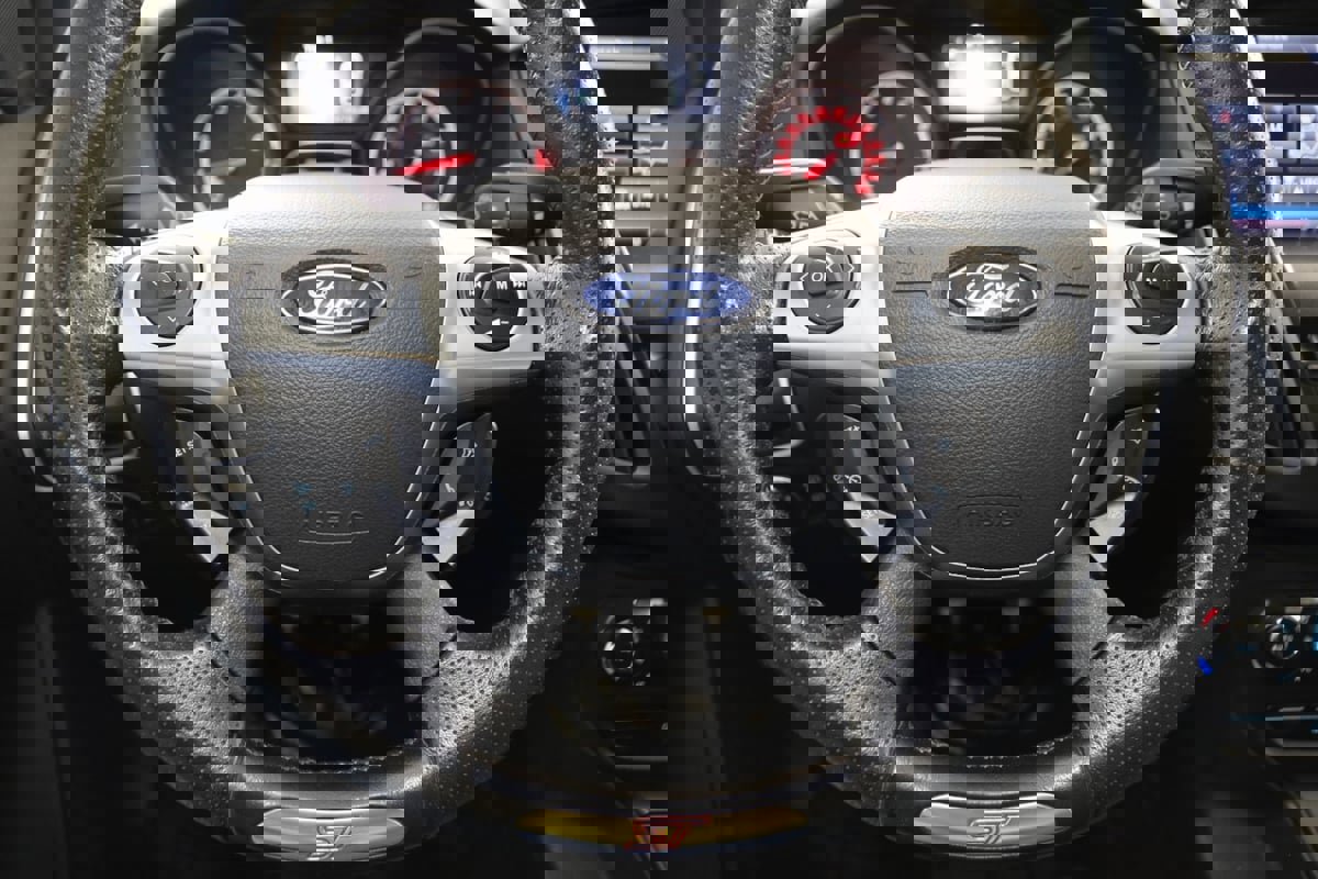 Used 2013 Ford Focus ST image 38