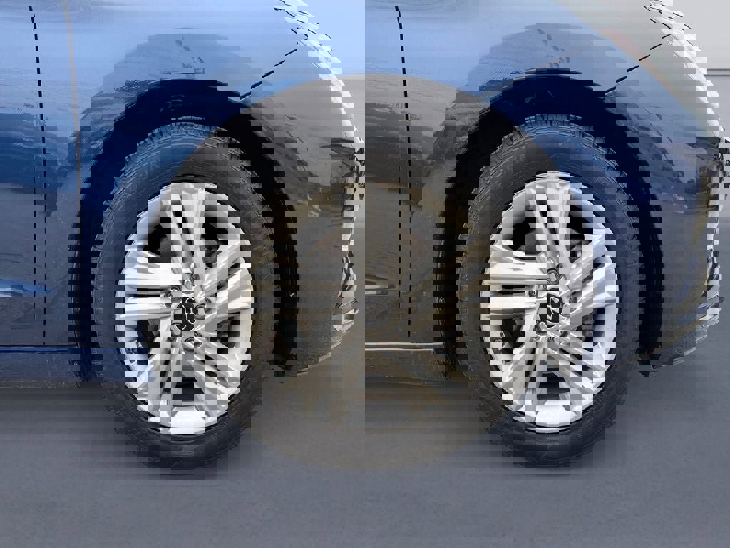 Used 2020 Hyundai Elantra SEL image 9