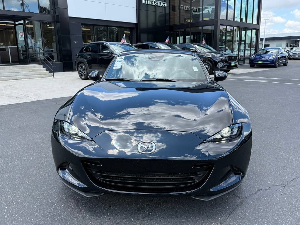 New 2026 MAZDA MX-5 Miata Club RWD image 3