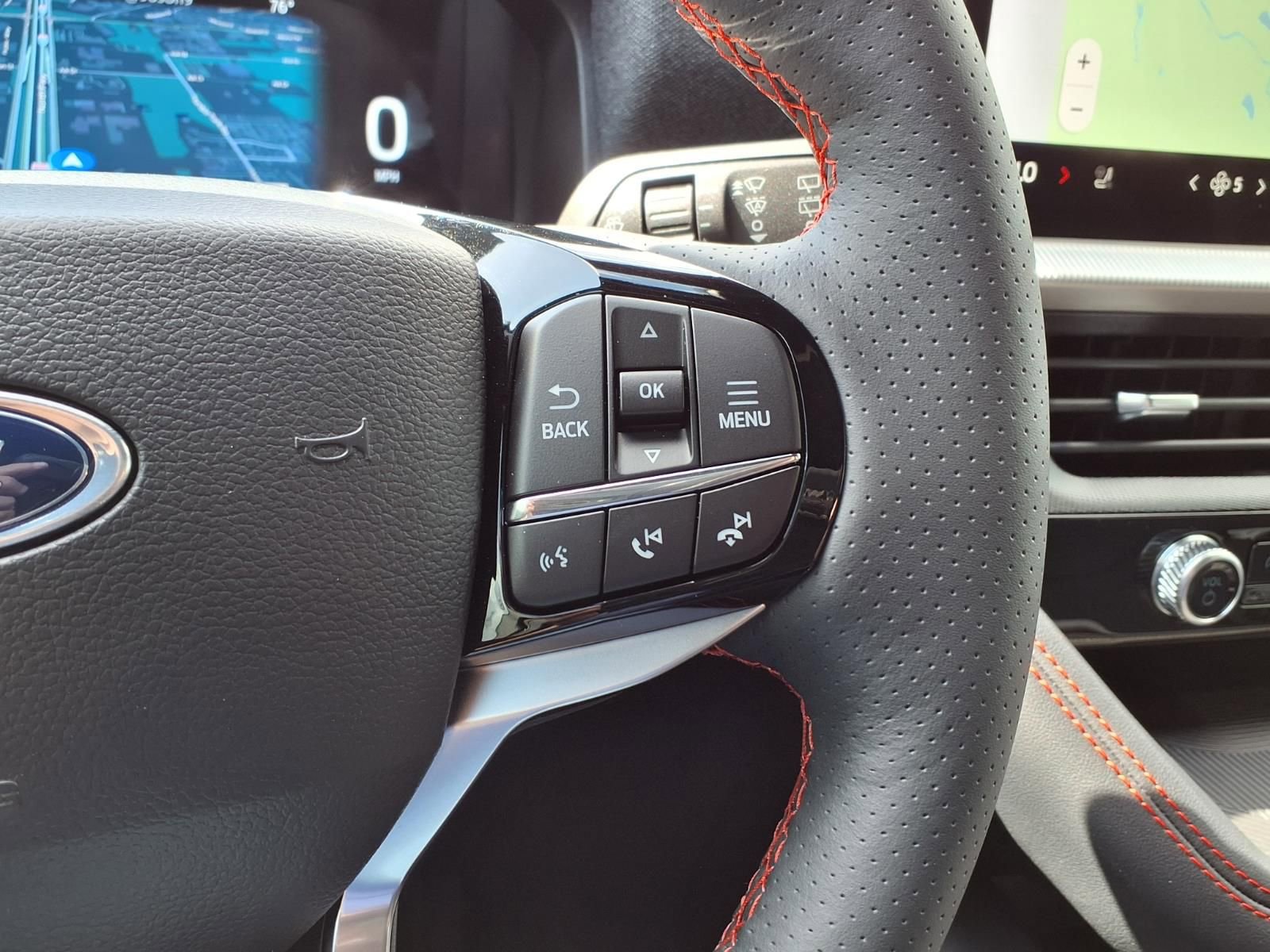 Used 2026 Ford Explorer ST-Line w/ ST-Line Street Pack RWD image 24