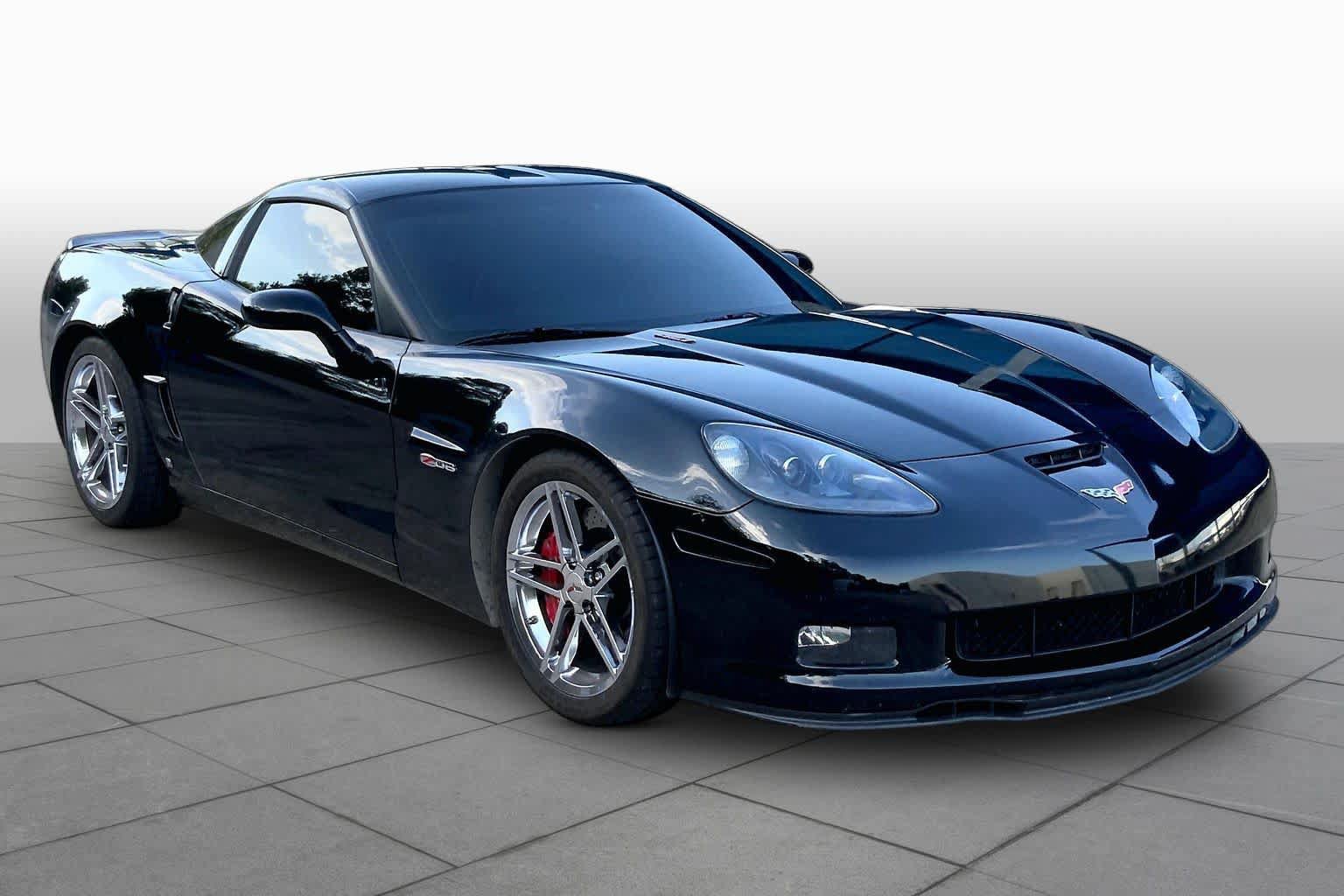 Used 2009 Chevrolet Corvette Z06 w/ Preferred Equipment Group RWD image 2