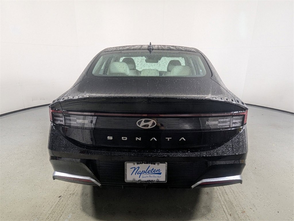 Certified 2025 Hyundai Sonata SEL image 6