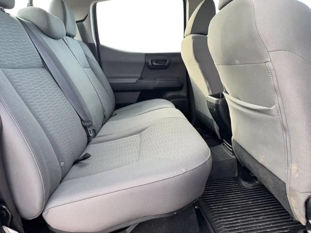 Used 2018 Toyota Tacoma SR w/ SR Convenience Package AWD/4WD image 16