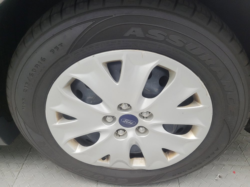 Used 2014 Ford Fusion S FWD image 31