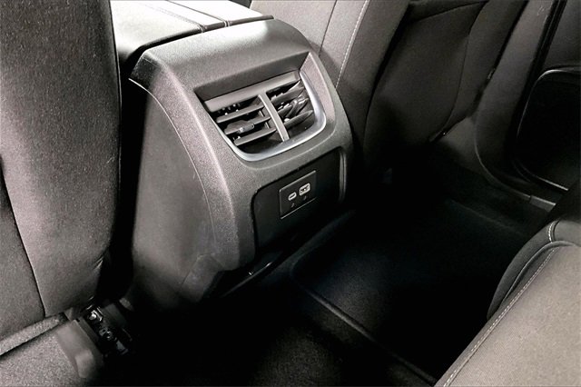 Used 2025 Chevrolet Blazer LT image 11