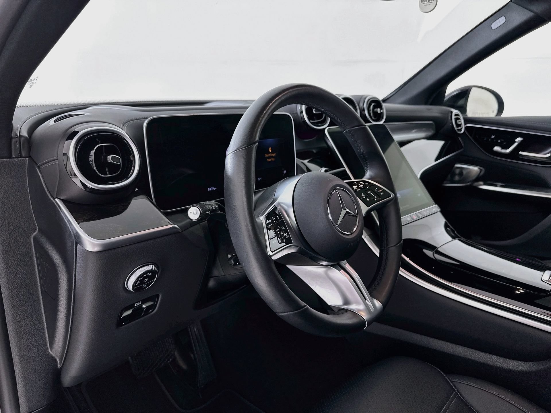 Certified 2024 Mercedes-Benz GLC 300 4MATIC image 10