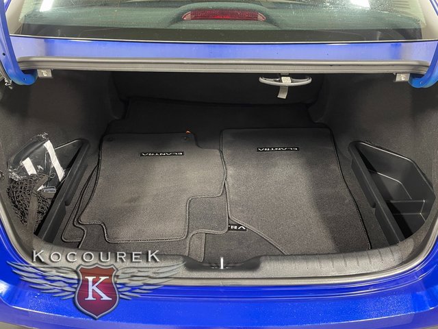 Used 2024 Hyundai Elantra SEL image 24