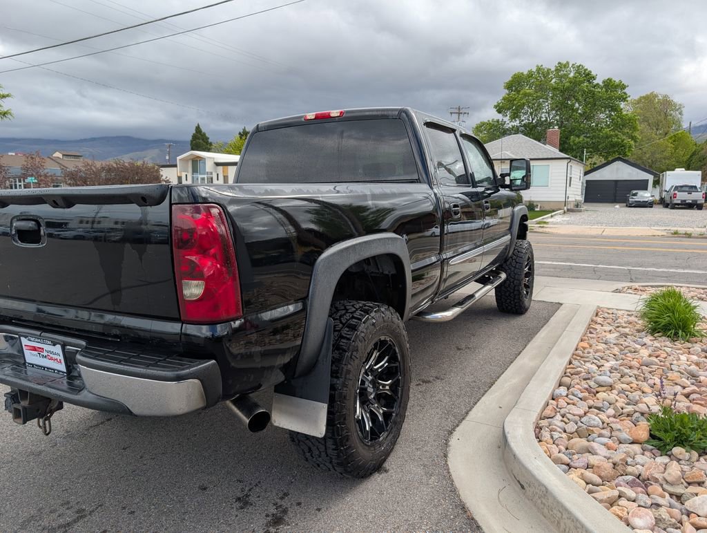 Used 2003 Chevrolet Silverado 1500 LT w/ Skid Plate Package AWD/4WD image 4