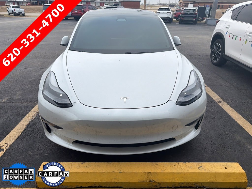 Used 2021 Tesla Model 3 Performance image 4